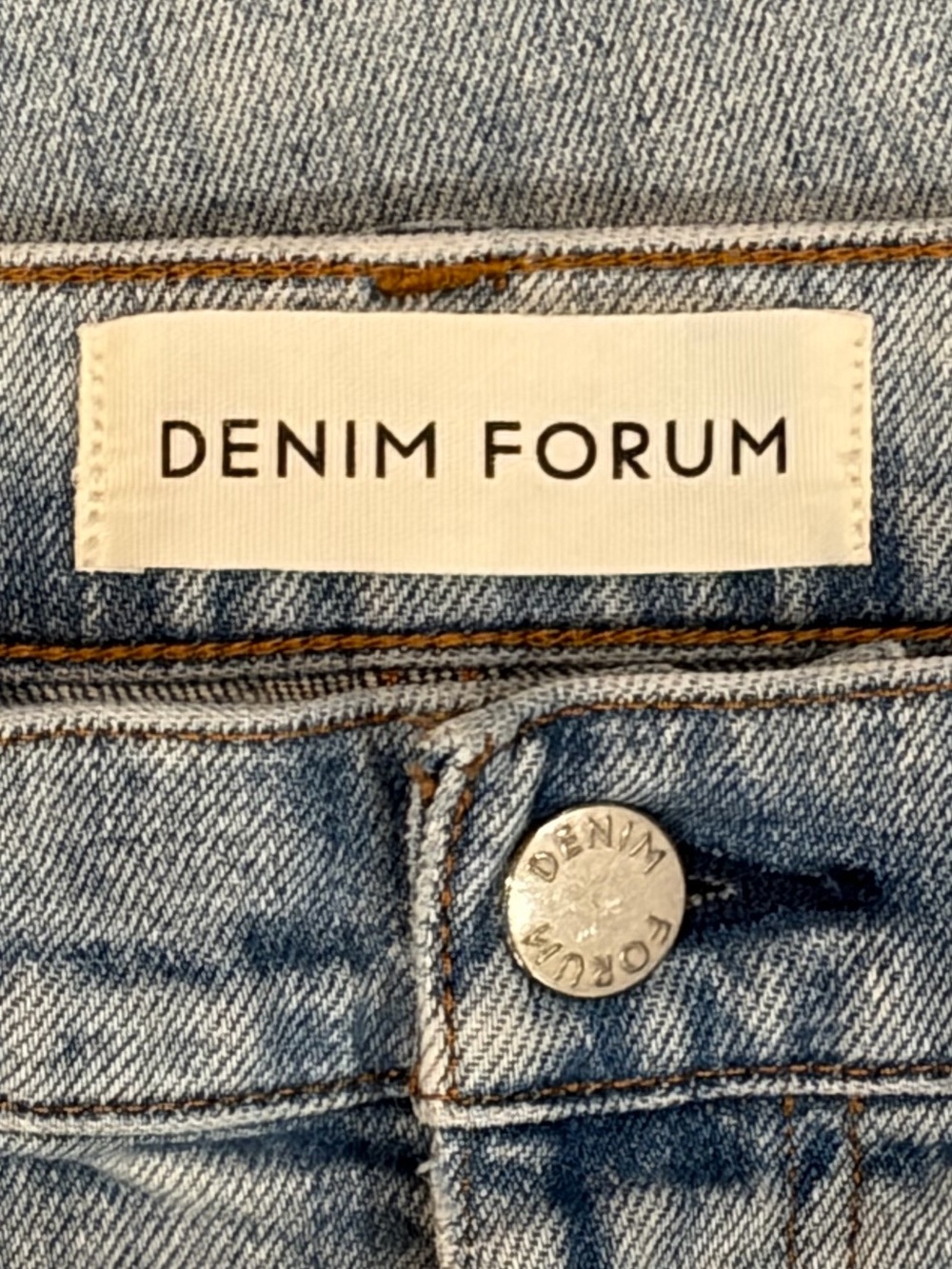 Aritzia DENIM FORUM The Twiggy High Rise Flare Jeans Size 24 - Picture 12 of 13